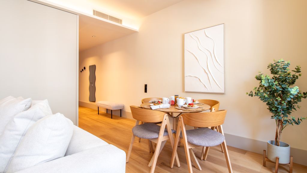 Santa Catarina Front-Row Suite by LovelyStay