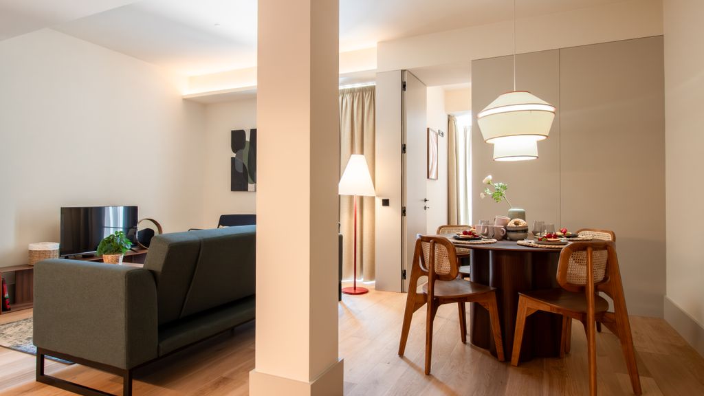 Catarina 392 | Modern 1BR by LovelyStay