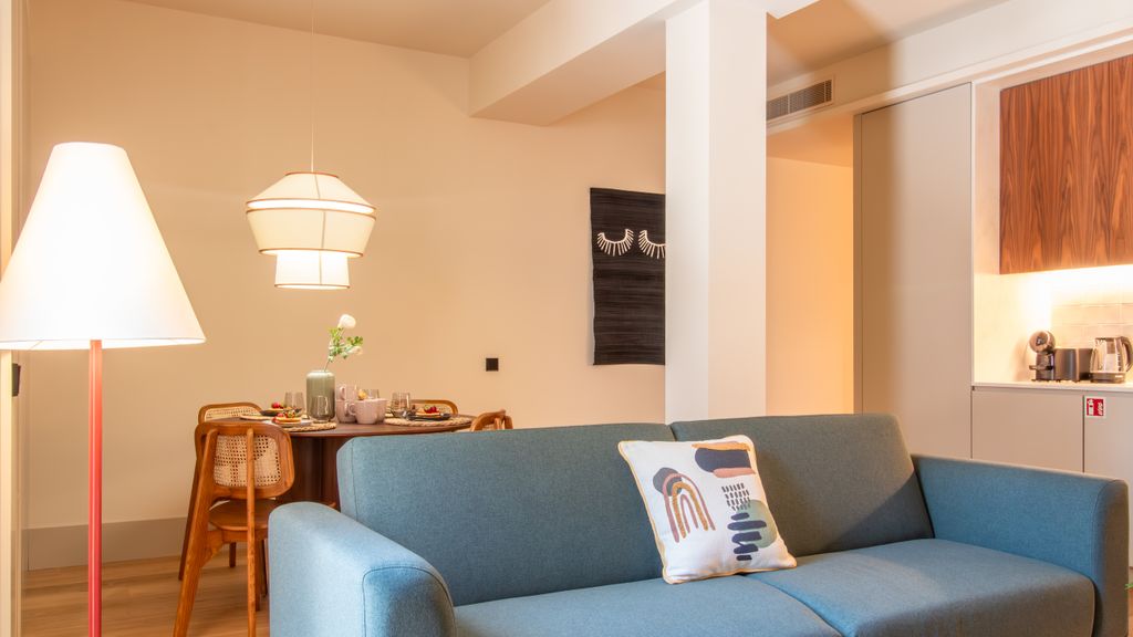 Catarina 392 | Modern 1BR by LovelyStay