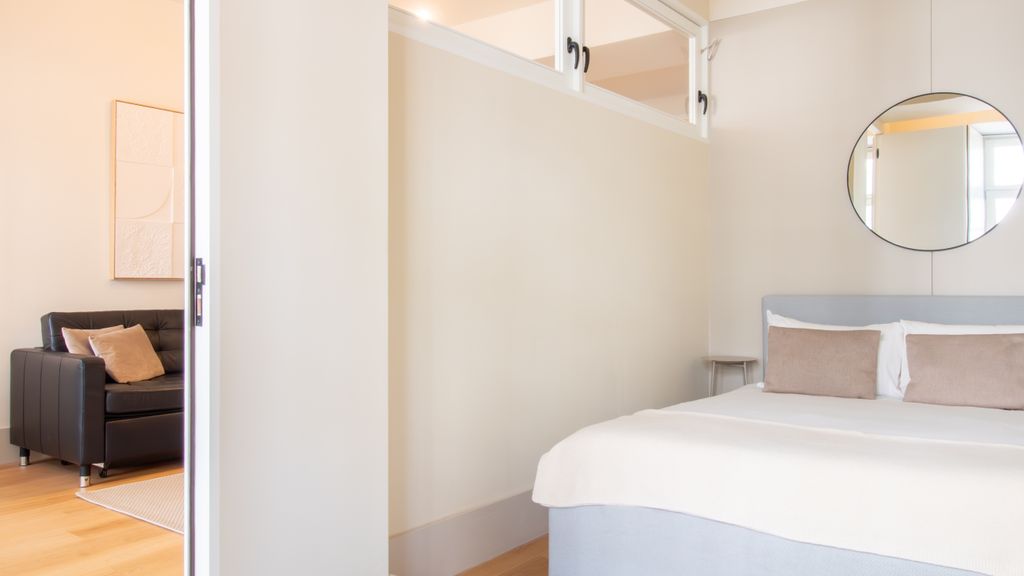 Catarina 392 | Urban 1BR by LovelyStay