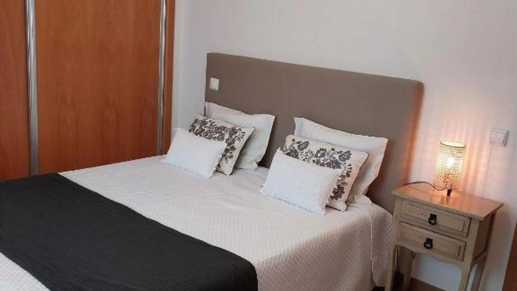 Casa com Alma | Room 3 by LovelyStay