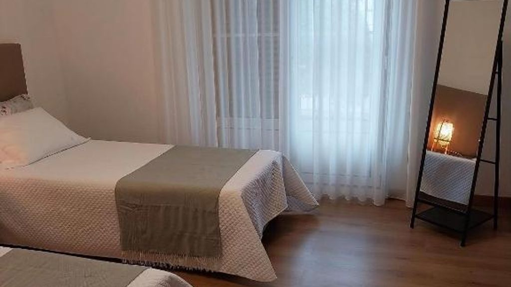 Casa com Alma | Room 4 by LovelyStay