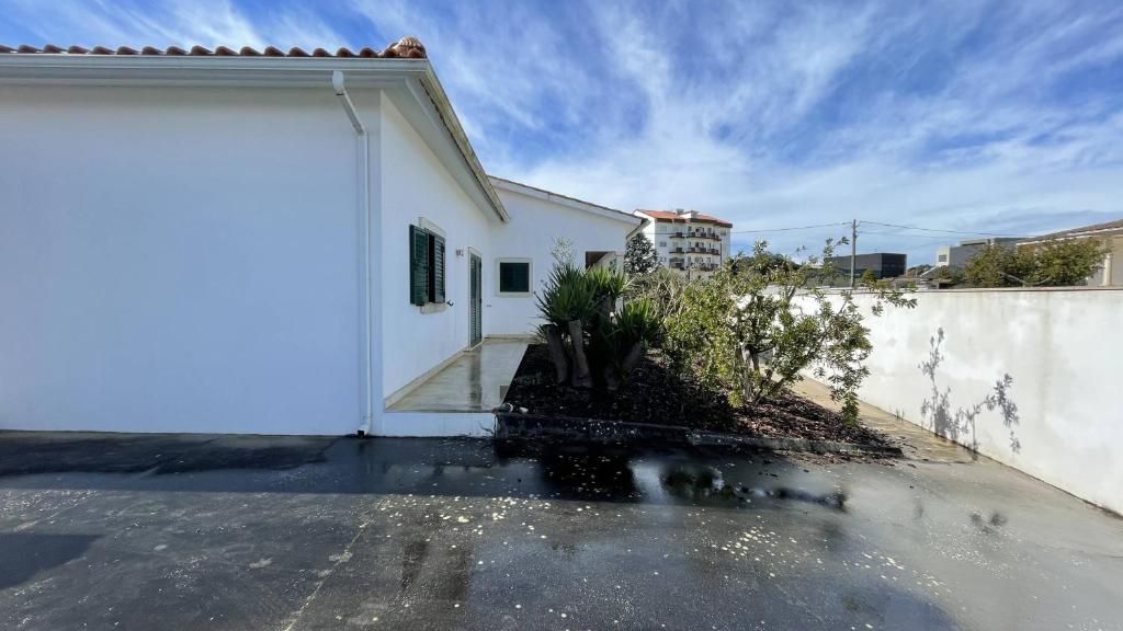 Casa com Alma | Room 4 by LovelyStay