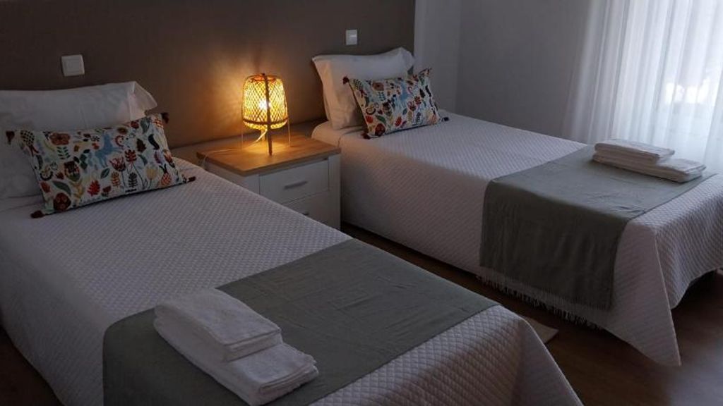 Casa com Alma | Room 4 by LovelyStay