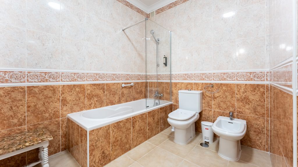 Rua Dom Vasco da Gama, Edf Vasco da Gama Bloco B 12 A, 1 A