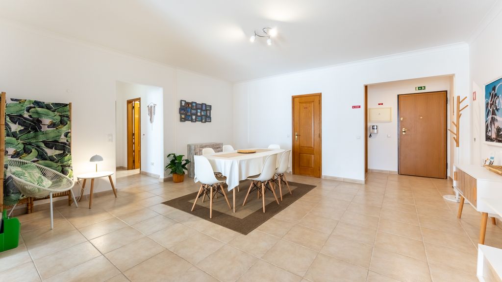 Rua Dom Vasco da Gama, Edf Vasco da Gama Bloco B 12 A, 1 A