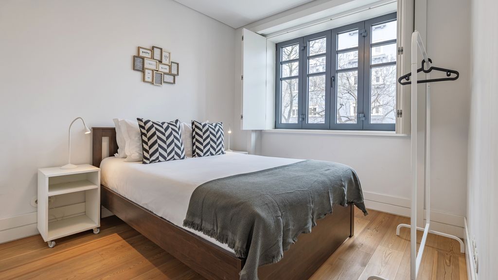 Modern and Bright Apartment by LovelyStay