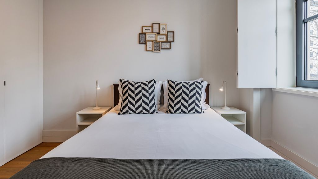 Modern and Bright Apartment by LovelyStay
