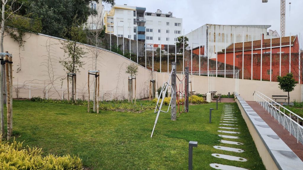 Jardim da Glória - Beatas 24, 0A by LovelyStay