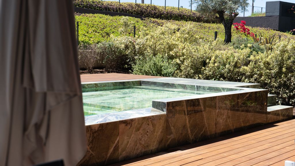 Cloud9 by LovelyStay | Heaven with Private Pool