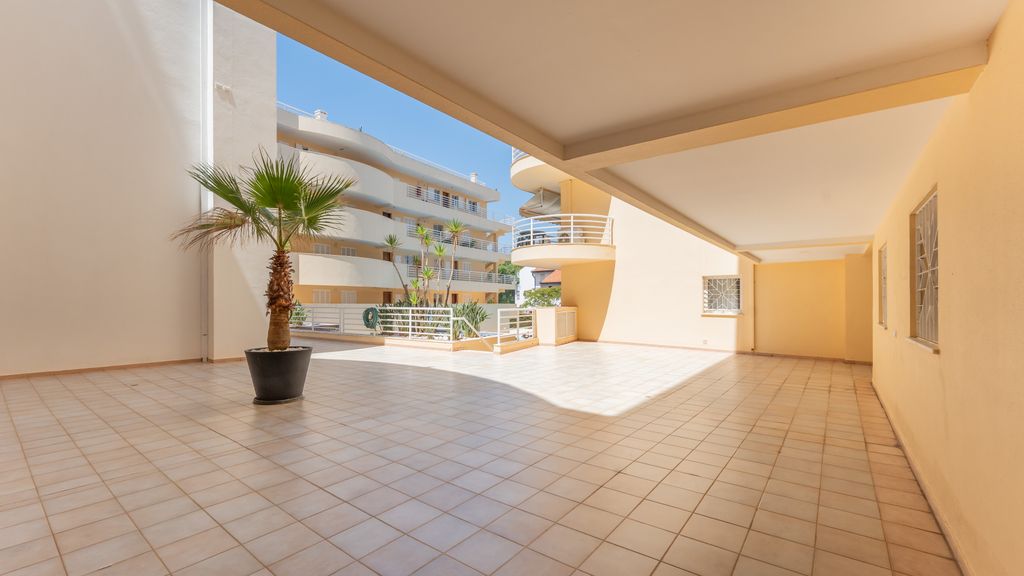 Cozy 1Bdr Flat w/Pool in Vilamoura by Lovelystay