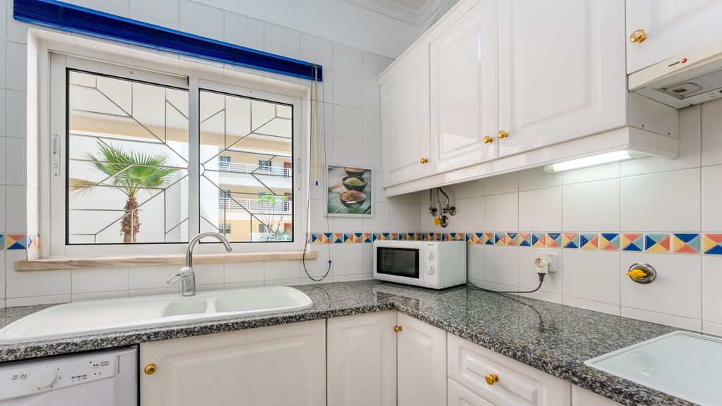 Cozy 1Bdr Flat w/Pool in Vilamoura by Lovelystay