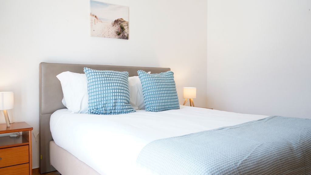 Altura House - Oasis w/ Terrace by LovelyStay