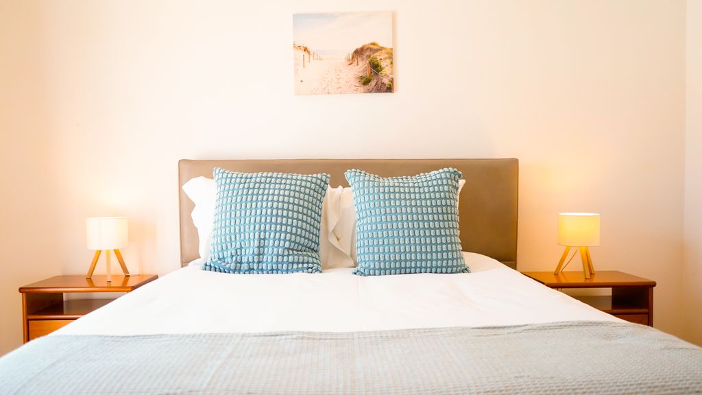 Altura House - Oasis w/ Terrace by LovelyStay