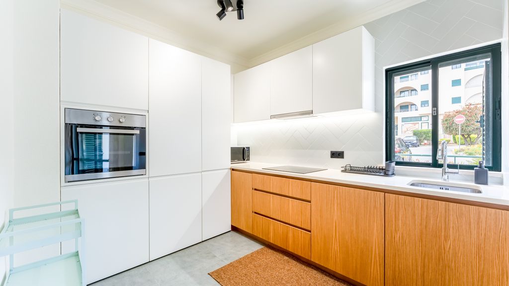 Modern Studio w/Balcony in Salgados by Lovelystay