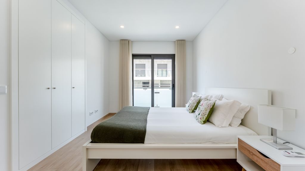 Elegant 2BDR Apartment in Quarteira by Lovelystay