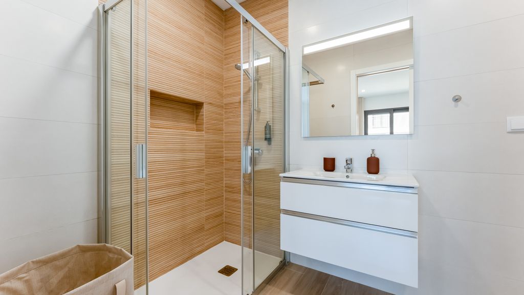 Elegant 2BDR Apartment in Quarteira by Lovelystay