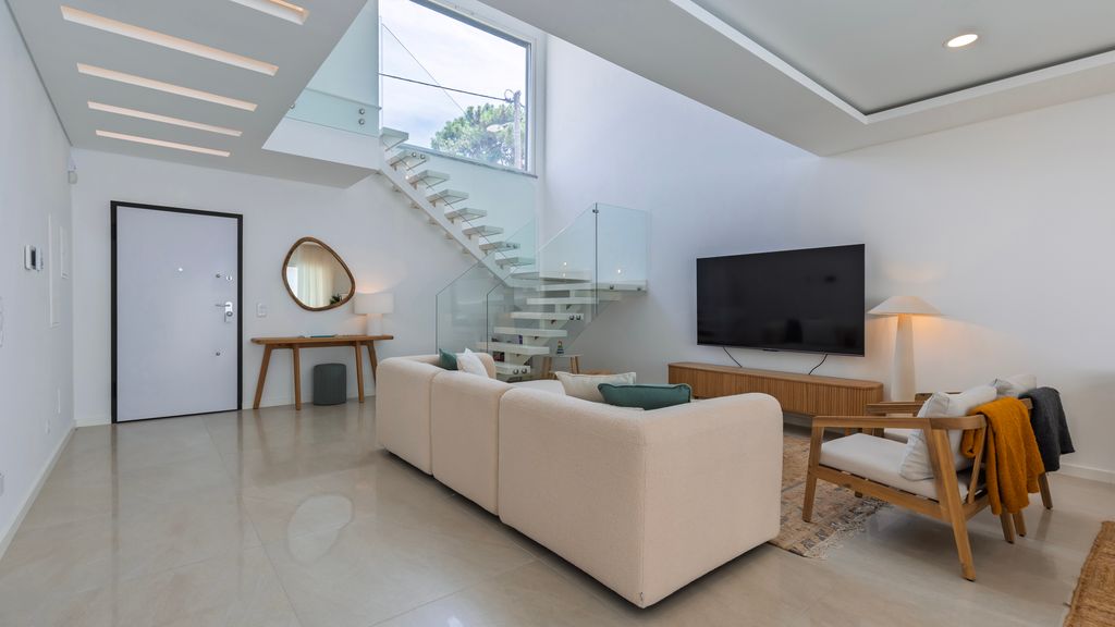 Villa Aroeira w/ Pool by LovelyStay