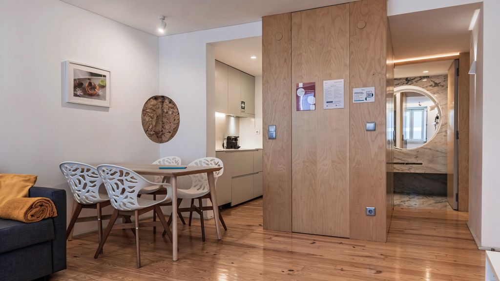 Wood and Marble 1BDR Apartment by LovelyStay