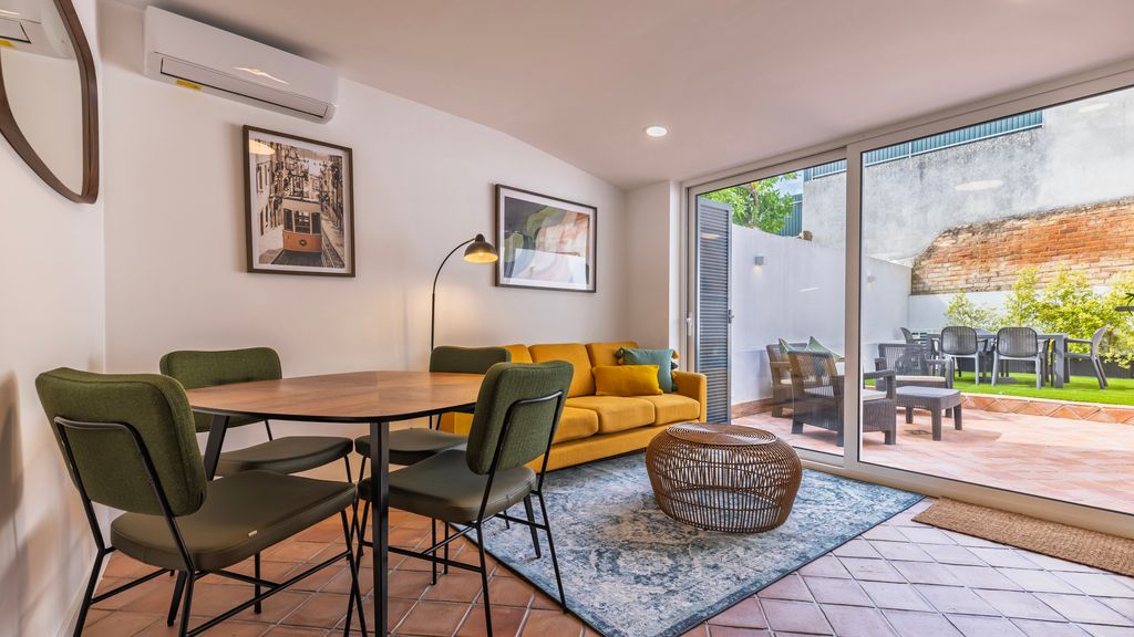 Sunny Garden 2BDR Apartment by LovelyStay