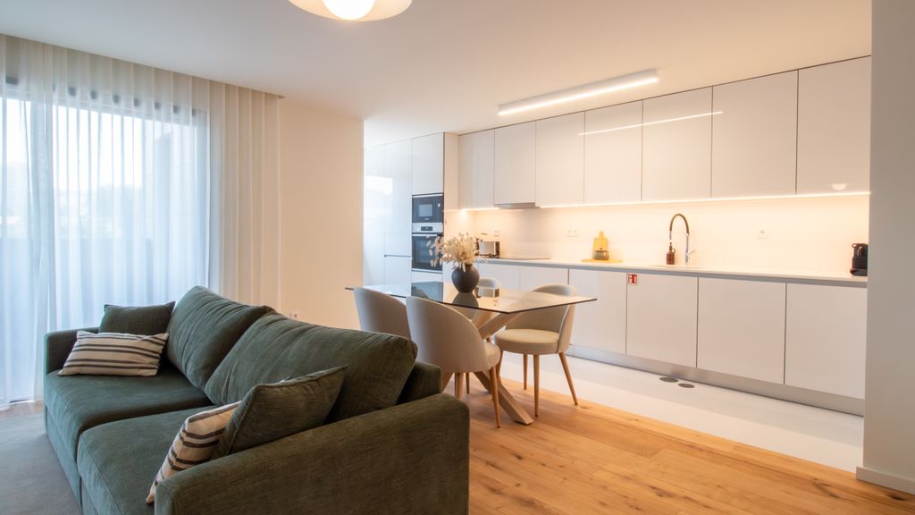 Gaia Elegant Apartment w/ Patio by LovelyStay