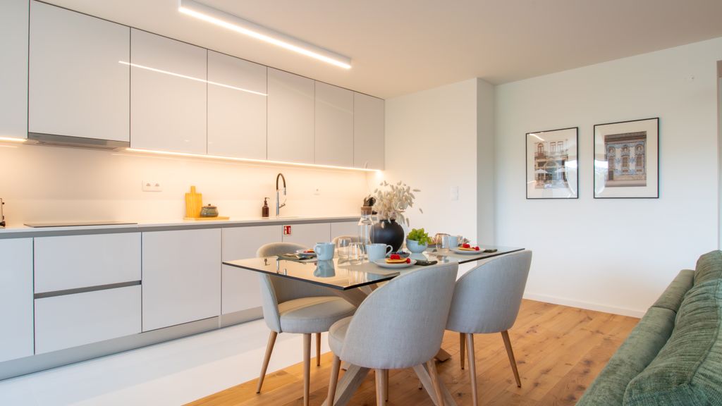 Gaia Elegant Apartment w/ Patio by LovelyStay