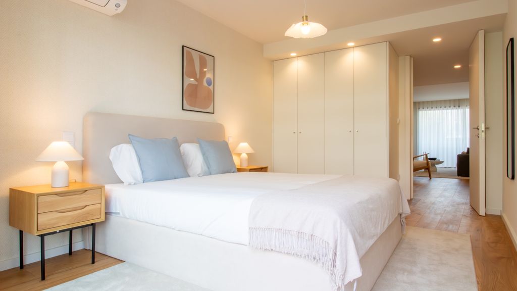 Gaia Elegant Apartment w/ Patio by LovelyStay