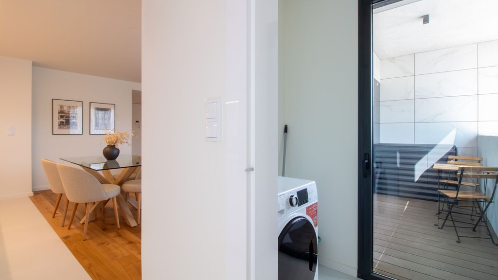 Gaia Elegant Apartment w/ Patio by LovelyStay