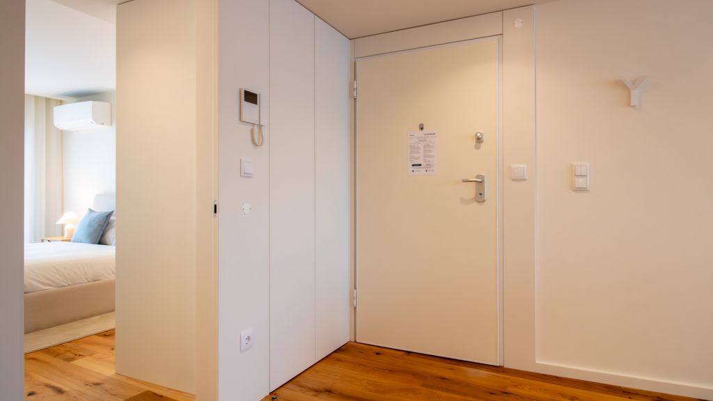 Gaia Elegant Apartment w/ Patio by LovelyStay