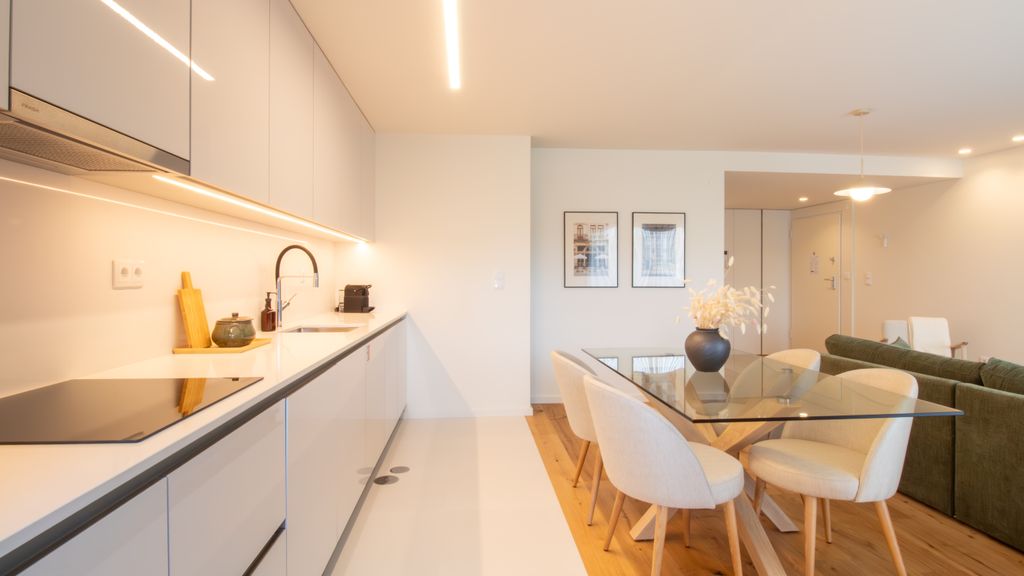 Gaia Elegant Apartment w/ Patio by LovelyStay