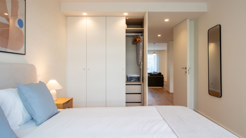 Gaia Elegant Apartment w/ Patio by LovelyStay