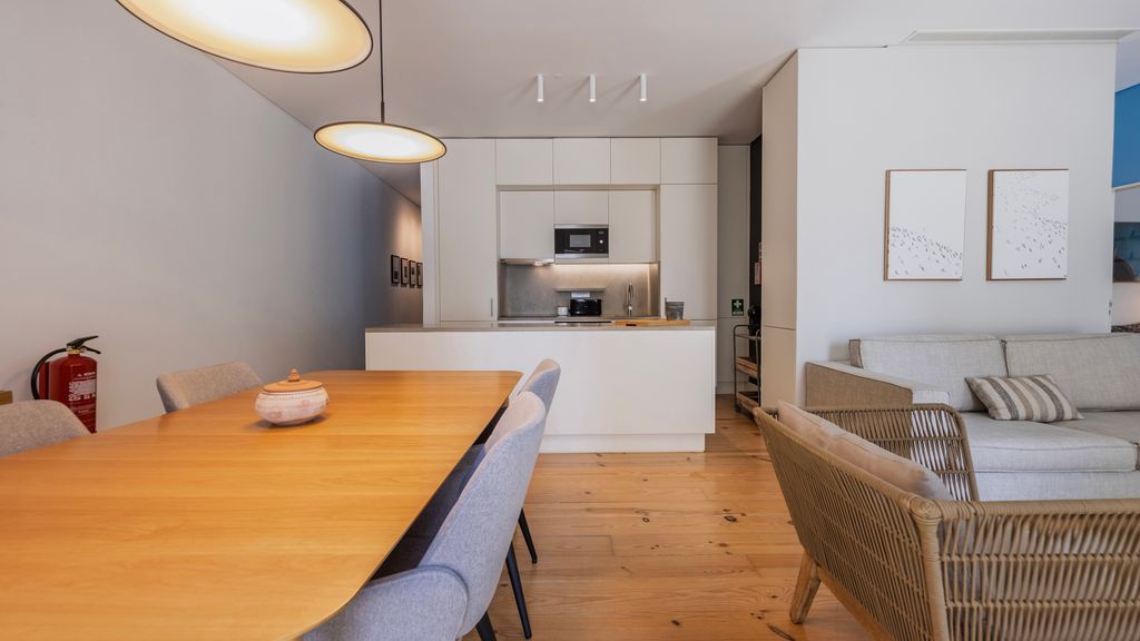 Charming Santos Apartment by LovelyStay