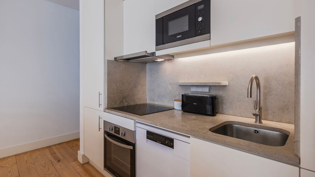 Charming Santos Apartment by LovelyStay