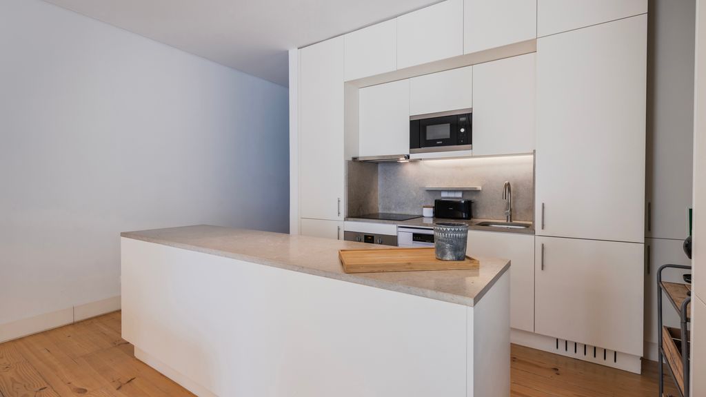 Charming Santos Apartment by LovelyStay