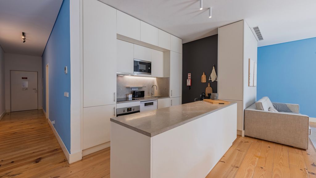 Charming Santos Apartment by LovelyStay