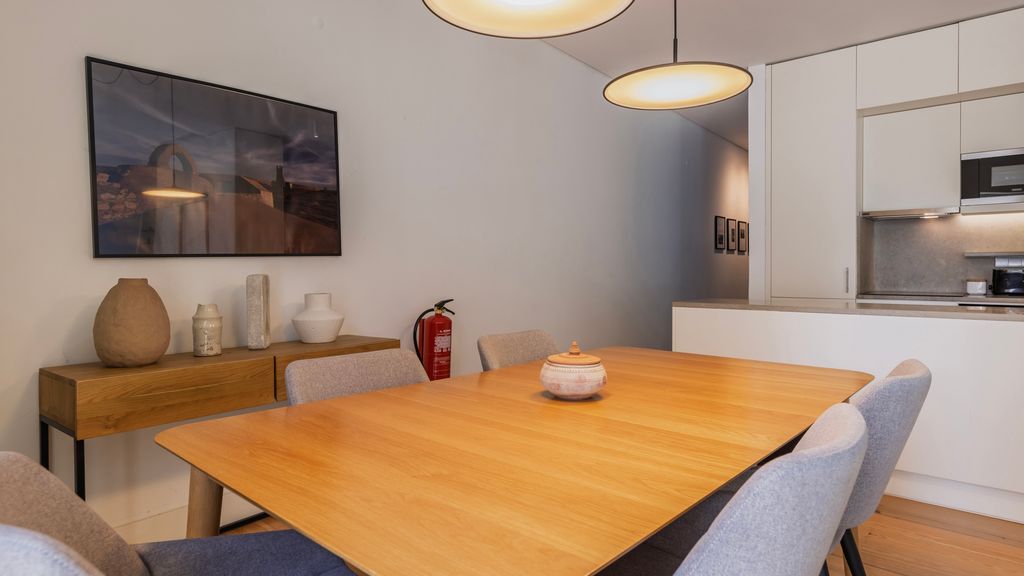 Charming Santos Apartment by LovelyStay