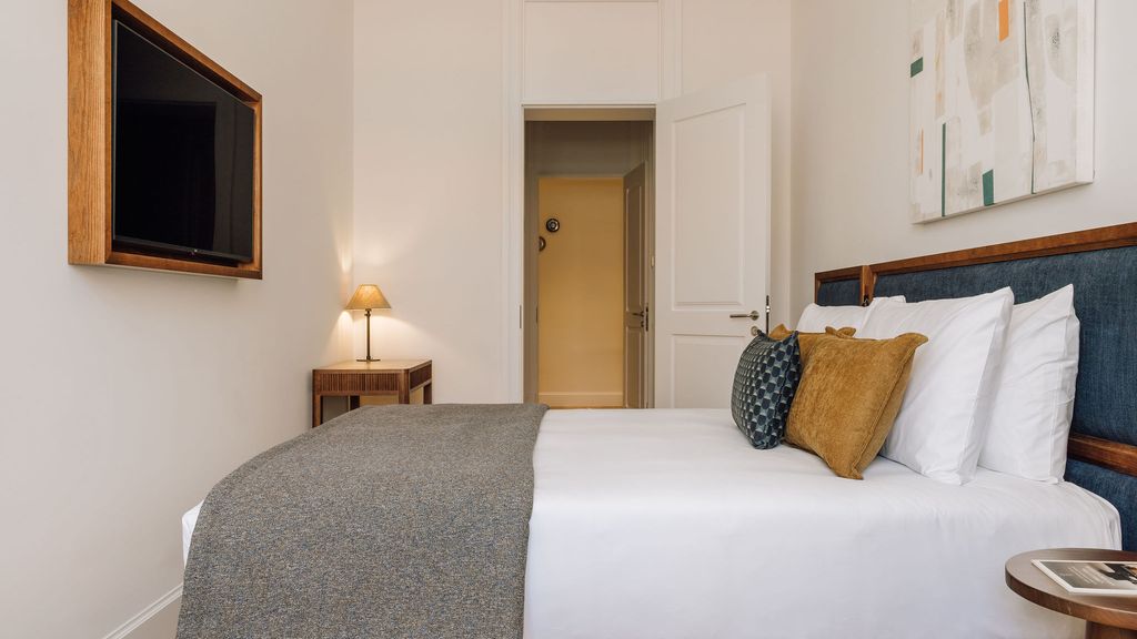 Two Bedroom Deluxe Apartments