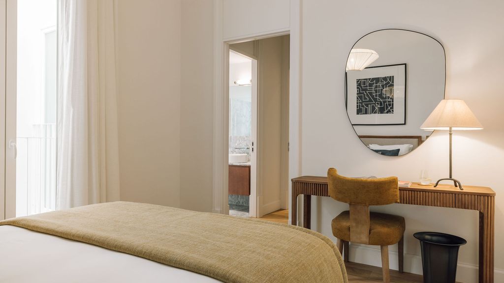 Two Bedroom Deluxe Apartments
