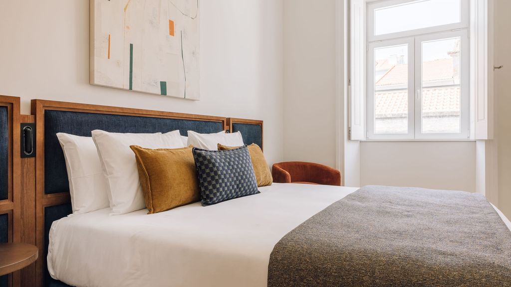 Two Bedroom Deluxe Apartments