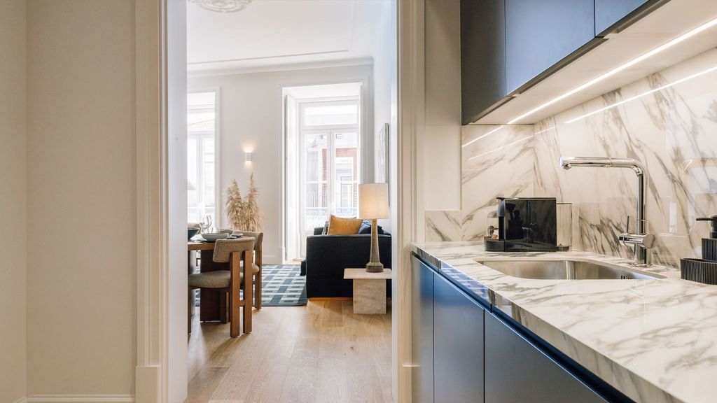 One Bedroom Superior City View