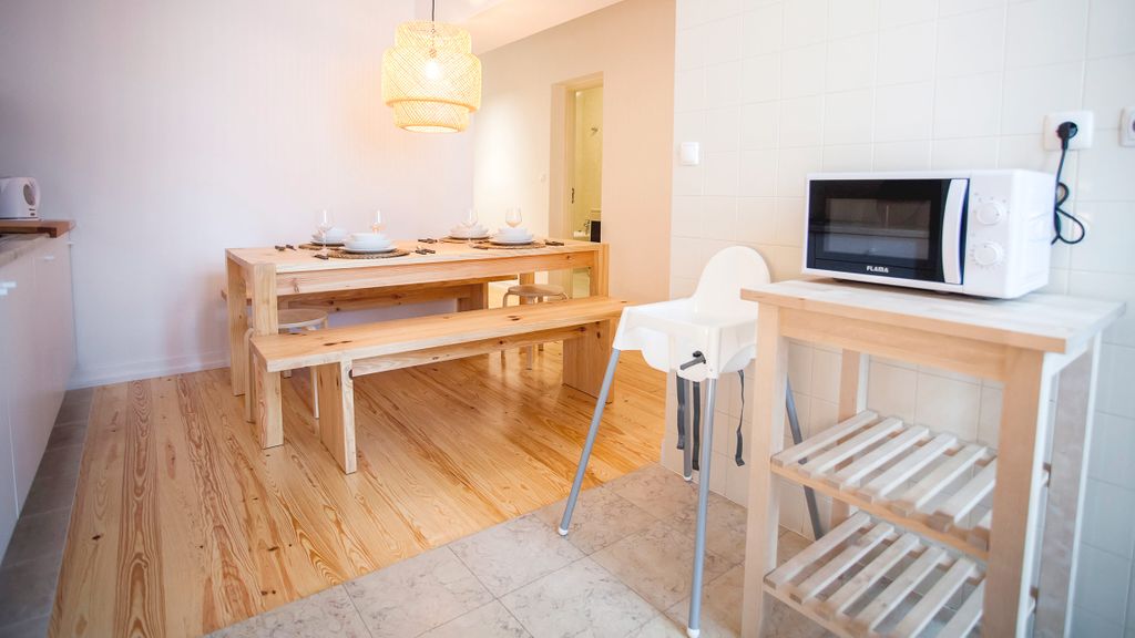 Central 3BDR Apartment in Lisbon by LovelyStay