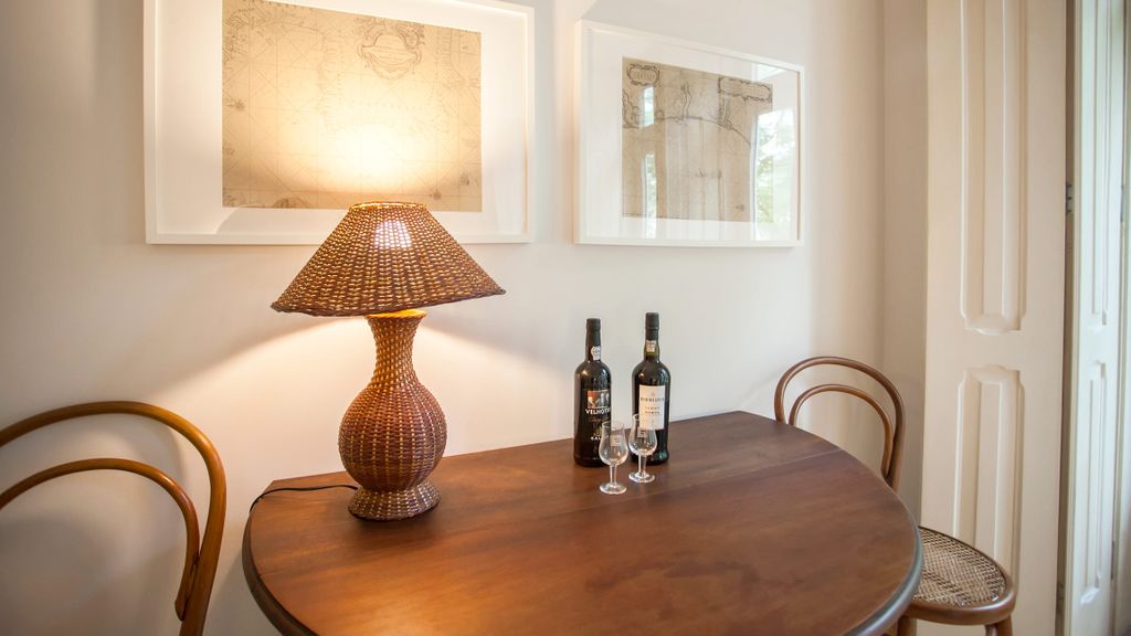Central 3BDR Apartment in Lisbon by LovelyStay