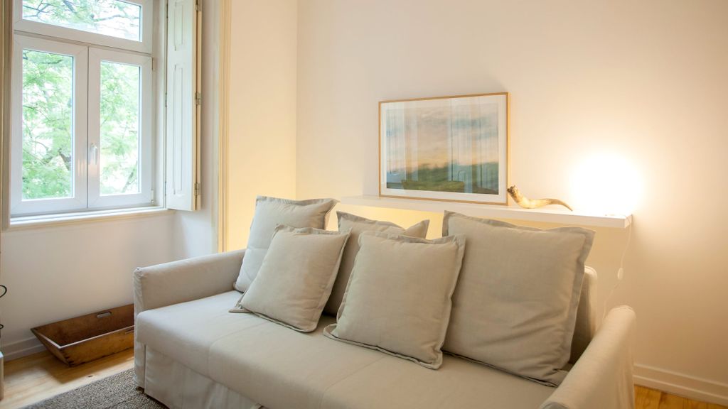 Central 3BDR Apartment in Lisbon by LovelyStay