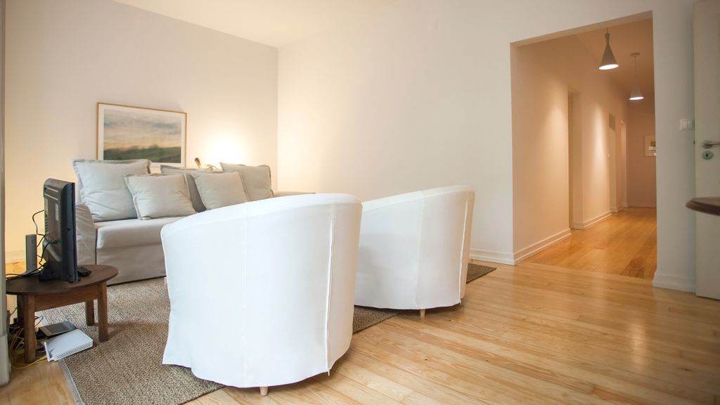 Central 3BDR Apartment in Lisbon by LovelyStay