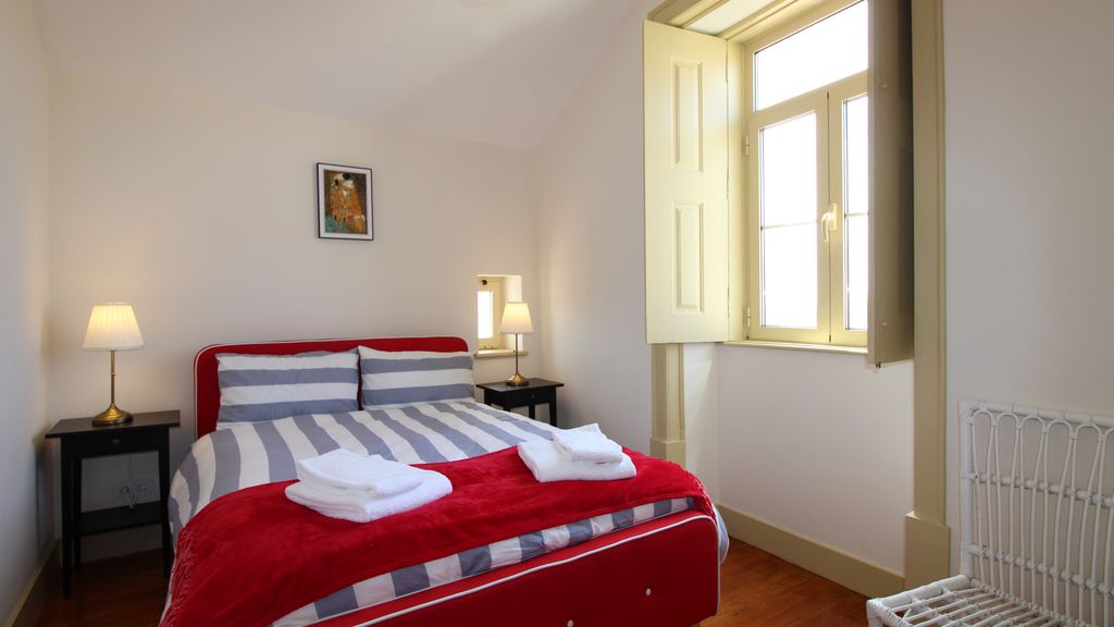 Casa 11 Cravos by LovelyStay