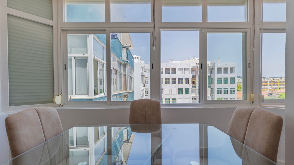 Seaside Flat in Costa da Caparica by LovelyStay