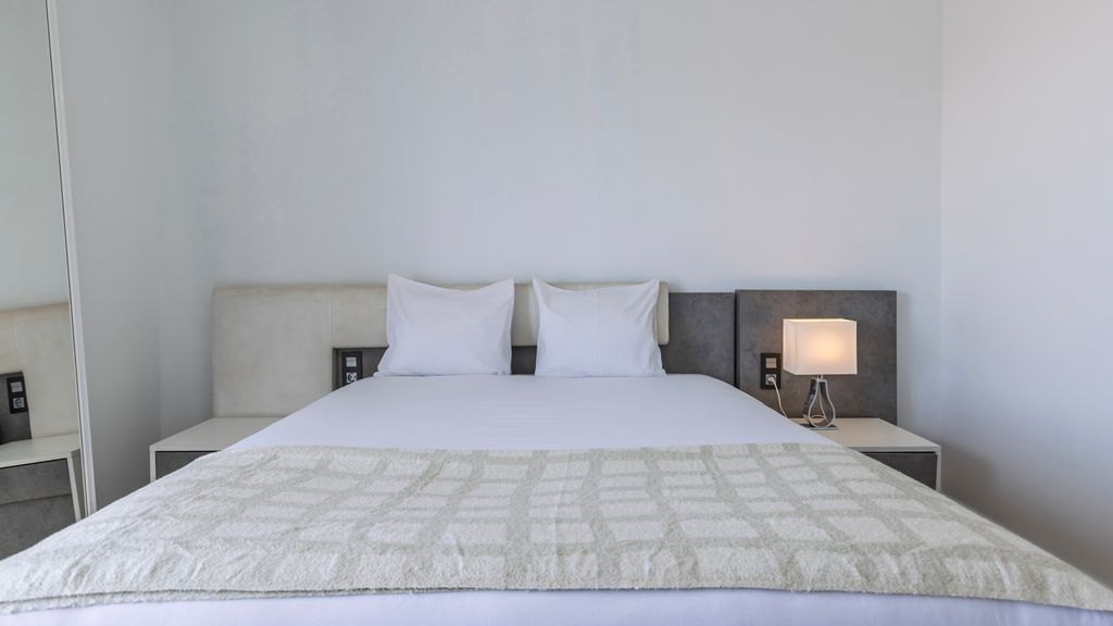 Seaside Flat in Costa da Caparica by LovelyStay