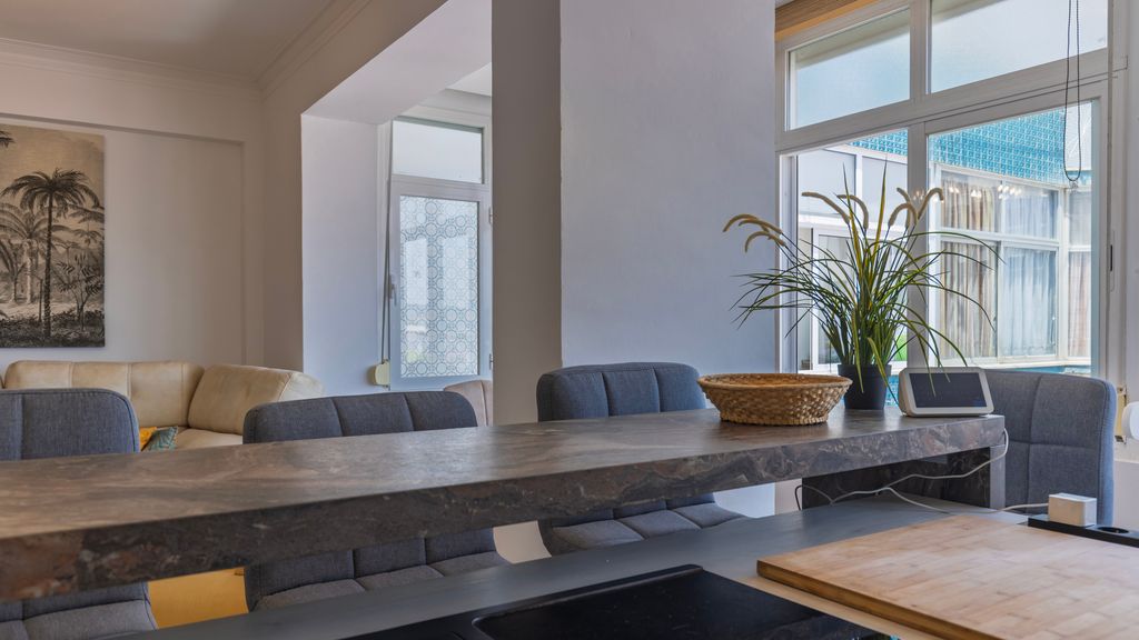 Seaside Flat in Costa da Caparica by LovelyStay