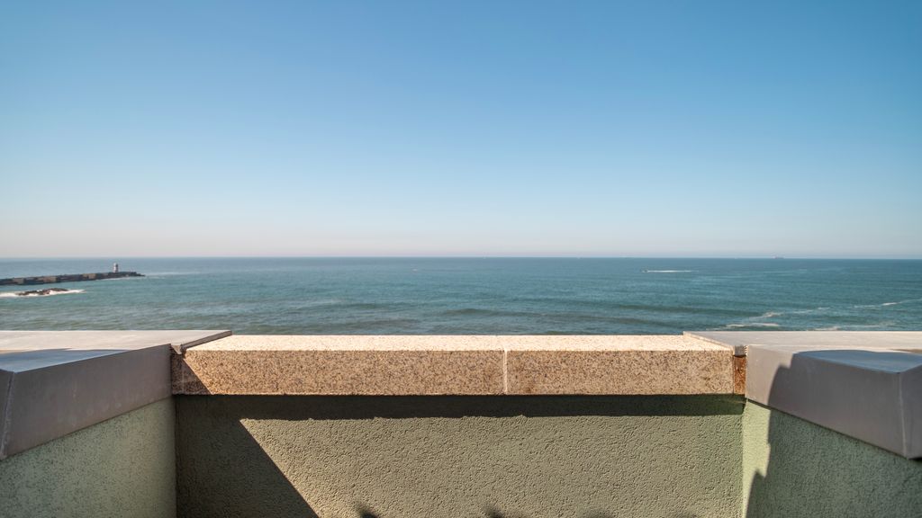 EDiTiON 147 - Sea View Penthouse by LovelyStay