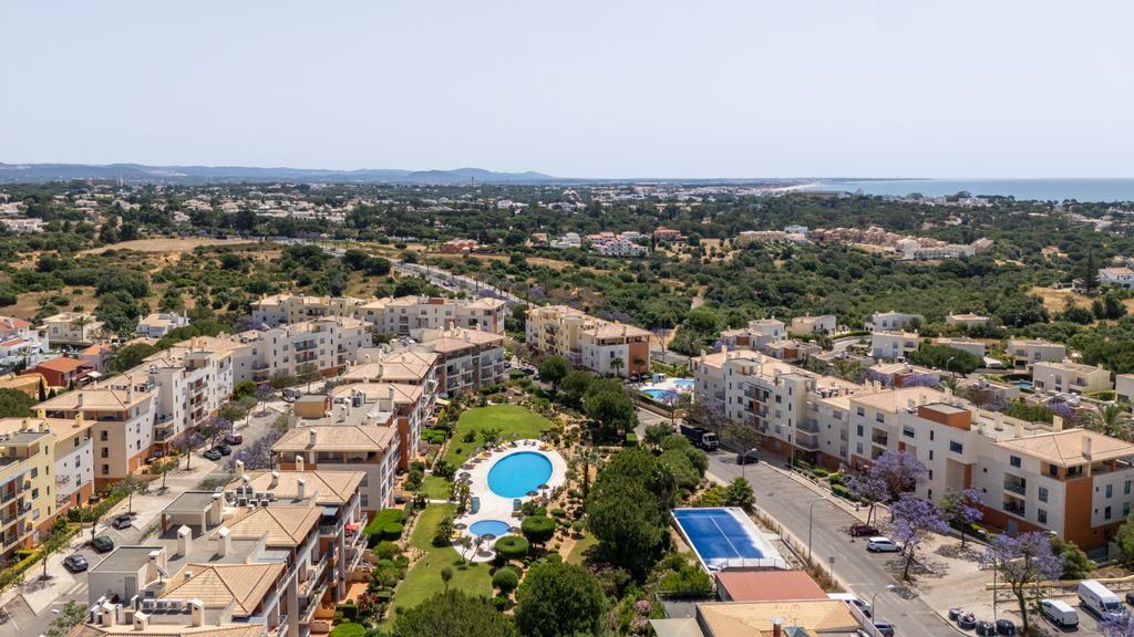 Penthouse w/Pool View in Albufeira by LovelyStay
